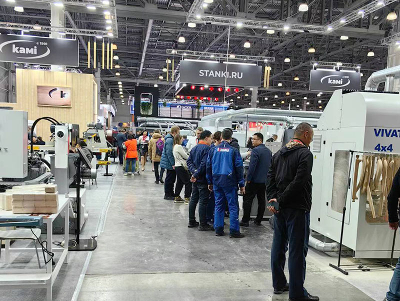 单板午夜AV在线播放