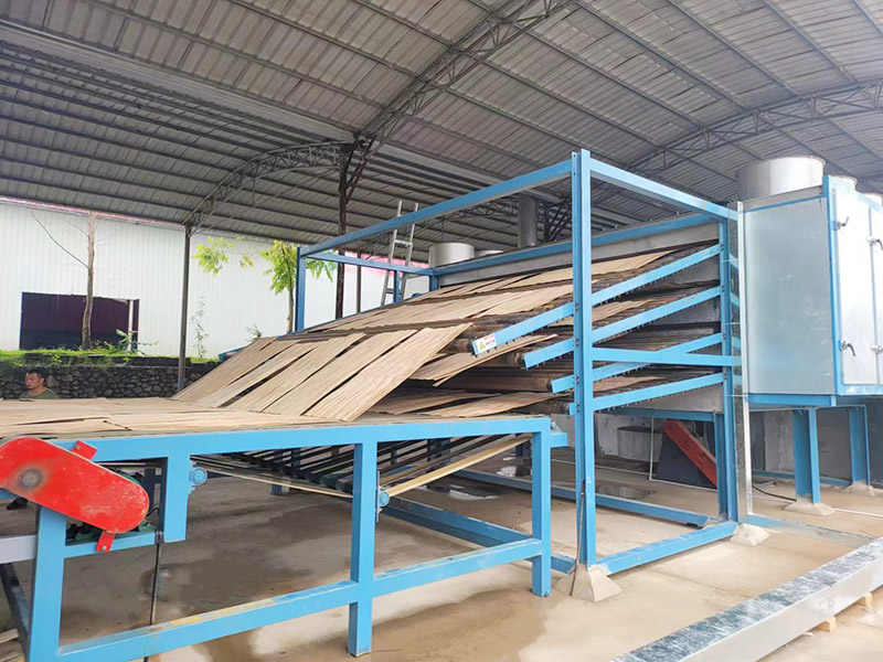 单板国产午夜在线看.jpg 单板国产午夜在线看.jpg